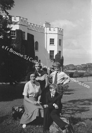 GLIN CASTLE  GROUP IN GARDEN  MADAME AND DESMOND